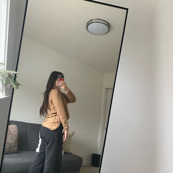 Michael Kors lightweight sweater top - Picture 2 of 5